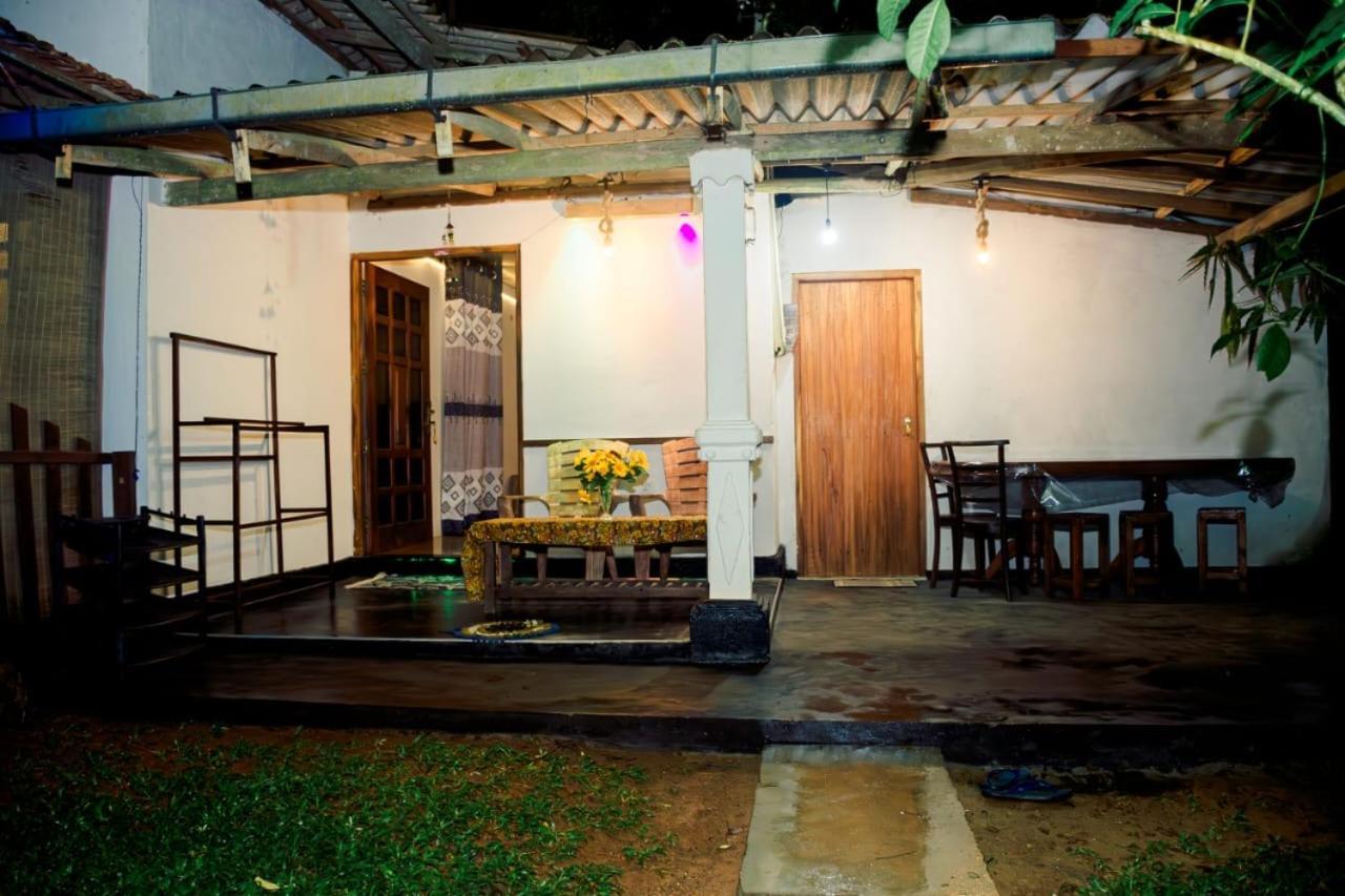 Thatched Villa Tangalle Exterior foto